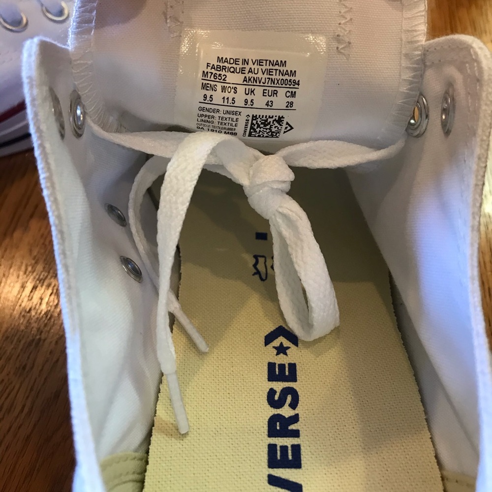 Converse - Picture 4 of 5